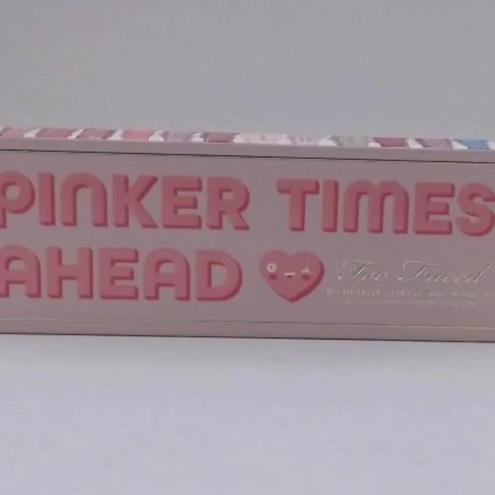 Too Faced - Pinker‎ Times Ahead, Eye Shadow Palette, BRAND NEW IN BOX